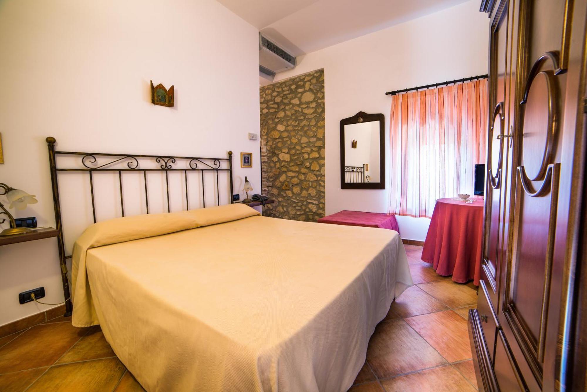 Principe Di Aragona Quarto foto